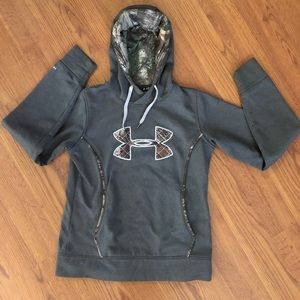 Under Armour Hoodie